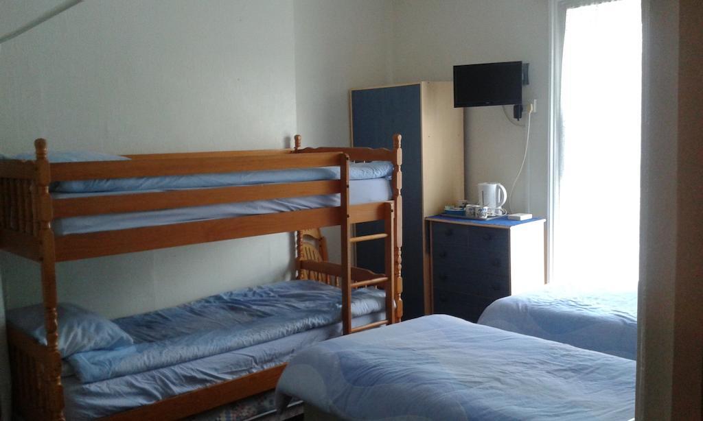 Beacharbour Guest House غريت يورماوث الغرفة الصورة